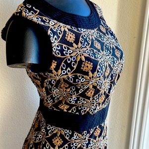 Anthropologie HD in Paris embroidered shift sleeveless dress